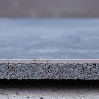 keramiek op beton